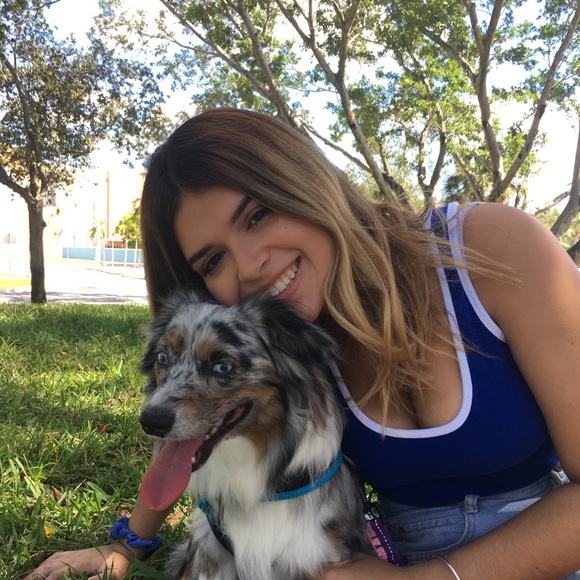 Meet your Posher, Karissa - Picture 1 of 1